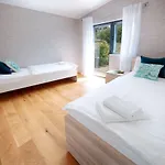 Villa Periska