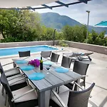 Villa Periska Komiža