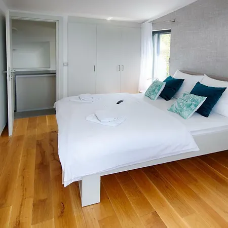 Periska Villa Komiža